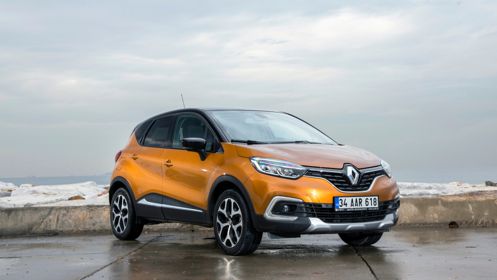 O Renault Captur 2023 é semelhante ao Duster, porém com características únicas.